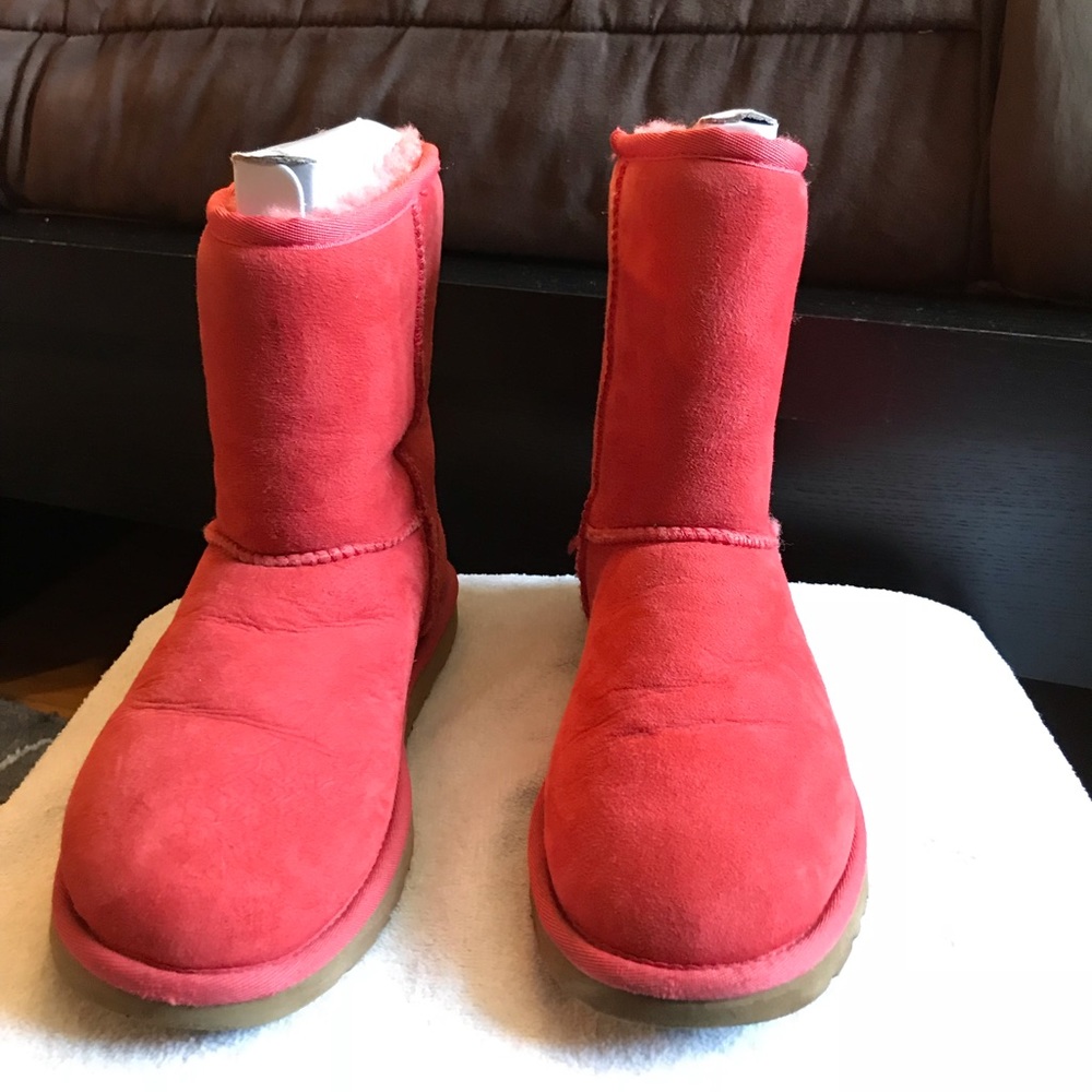 Lipstick Red Uggs - image 2